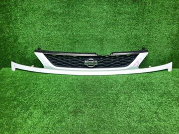 РЕШЕТКА РАДИАТОРА НА NISSAN SERENA TC24