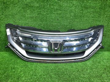 РЕШЕТКА РАДИАТОРА НА HONDA FREED GP3