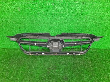 РЕШЕТКА РАДИАТОРА НА SUBARU LEGACY BP5