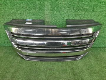 РЕШЕТКА РАДИАТОРА НА NISSAN SERENA C26