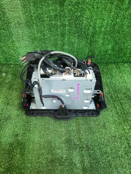 МАГНИТОФОН НА TOYOTA YARIS MXPH10