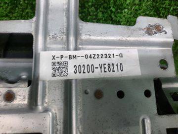 МАГНИТОФОН НА NISSAN SKYLINE V35
