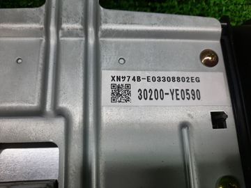 МАГНИТОФОН НА NISSAN SKYLINE V35