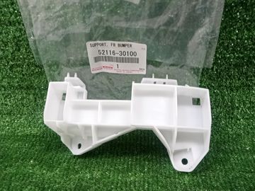 ПЛАНКА ПОД ФАРЫ НА LEXUS GS300H AWL10