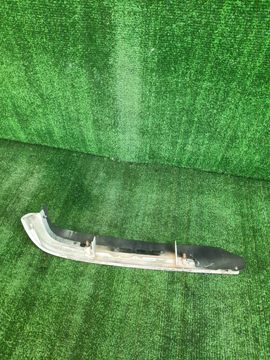 ПЛАНКА ПОД ФАРЫ НА ISUZU ELF NKR81