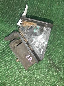 ПОДУШКА ДВС НА NISSAN ATLAS F22 TD23