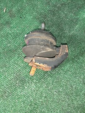 ПОДУШКА ДВС НА TOYOTA MARK II JZX115 1JZ-GE