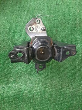 ПОДУШКА ДВС НА TOYOTA PORTE NNP11 1NZ-FE