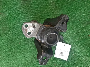 ПОДУШКА ДВС НА TOYOTA PORTE NNP11 1NZ-FE
