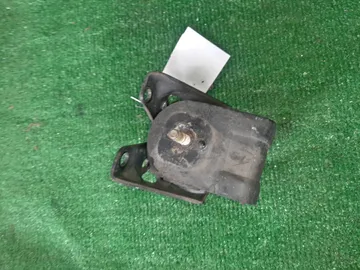 ПОДУШКА ДВС НА SUZUKI ESCUDO TL52W J20A