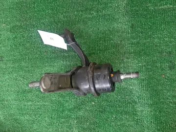 ПОДУШКА ДВС НА TOYOTA CAMRY ACV30 2AZ-FE