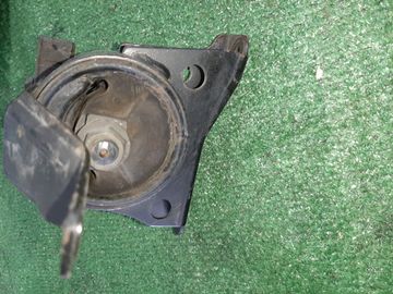 ПОДУШКА ДВС НА TOYOTA SPACIO AE111 4A-FE