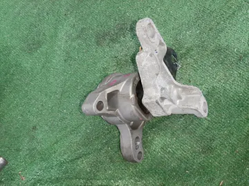 ПОДУШКА ДВС НА VOLVO V60 FW48 B4164T