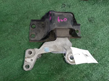 ПОДУШКА ДВС НА NISSAN SERENA NC25 MR20DE