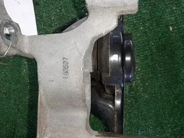 ПОДУШКА ДВС НА NISSAN SERENA NC25 MR20DE