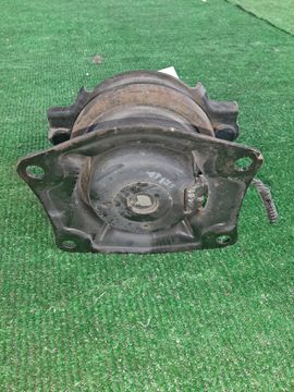 ПОДУШКА ДВС НА HONDA INSPIRE UC1 J30A