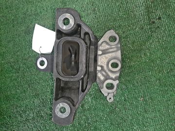 ПОДУШКА ДВС НА HONDA N-VAN JJ1 S07B