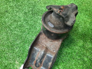 ПОДУШКА ДВС НА MITSUBISHI PAJERO IO H77W 4G94