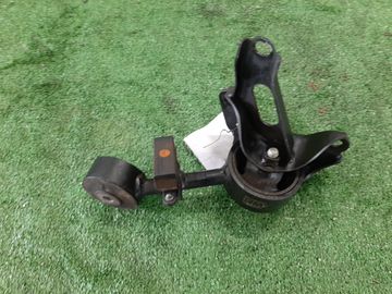 ПОДУШКА ДВС НА TOYOTA HARRIER MCU36 1MZ-FE