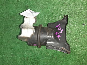 ПОДУШКА ДВС НА HONDA CIVIC FD3 LDA