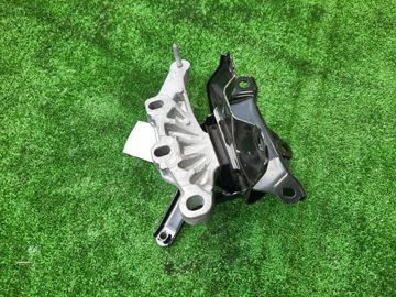 ПОДУШКА ДВС НА TOYOTA SIENTA MXPC10 M15A-FKS