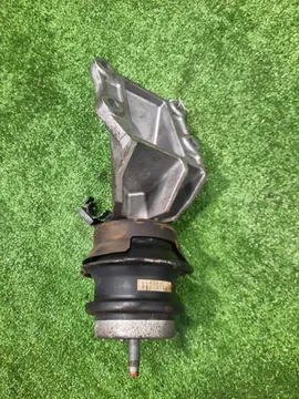 ПОДУШКА ДВС НА NISSAN FUGA Y50 VQ35DE