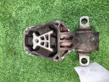 ПОДУШКА ДВС НА MERCEDES-BENZ CLA180 C117 270.910