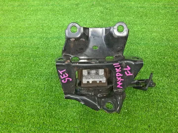 ПОДУШКА ДВС НА TOYOTA AQUA MXPK11 M15A-FXE