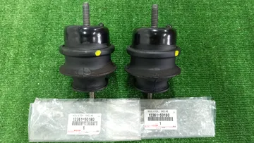 ПОДУШКА ДВС НА TOYOTA CELSIOR UCF30 3UZ-FE