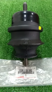 ПОДУШКА ДВС НА TOYOTA CELSIOR UCF30 3UZ-FE