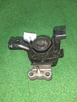ПОДУШКА ДВС НА TOYOTA COROLLA  AXIO ZRE142 2ZR-FE