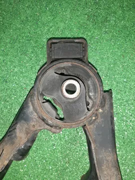 ПОДУШКА ДВС НА TOYOTA COROLLA  AXIO NZE141 1NZ-FE