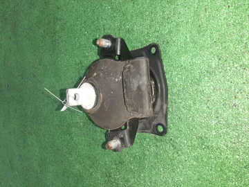 ПОДУШКА ДВС НА HONDA ACCORD CM2 K24A