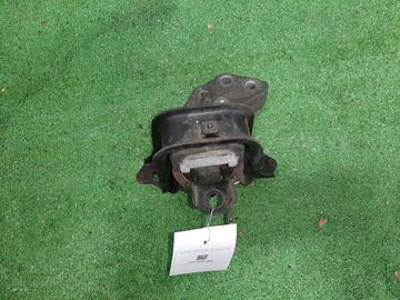 ПОДУШКА ДВС НА TOYOTA VITZ SCP10 1SZ-FE