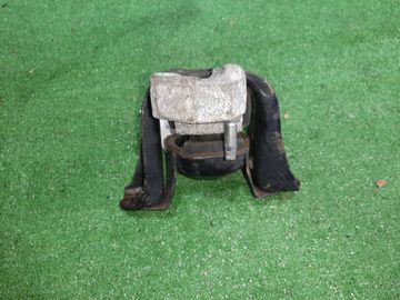 ПОДУШКА ДВС НА TOYOTA SUCCEED NCP51V 1NZ-FE