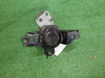 ПОДУШКА ДВС НА TOYOTA PORTE NNP10 2NZ-FE