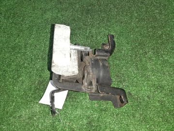 ПОДУШКА ДВС НА TOYOTA COROLLA  AXIO ZRE142 2ZR-FE