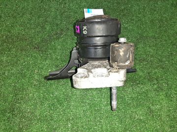 ПОДУШКА ДВС НА TOYOTA VITZ KSP130 1KR-FE
