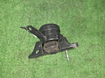 ПОДУШКА ДВС НА TOYOTA RACTIS SCP100 2SZ-FE