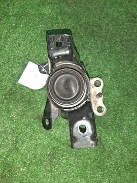 ПОДУШКА ДВС НА TOYOTA COROLLA  AXIO ZRE142 2ZR-FE