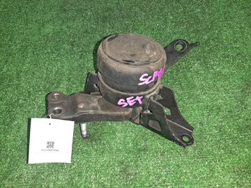 ПОДУШКА ДВС НА TOYOTA VITZ SCP90 2SZ-FE