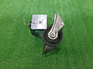 ПОДУШКА ДВС НА HONDA INSPIRE UA4 J25A