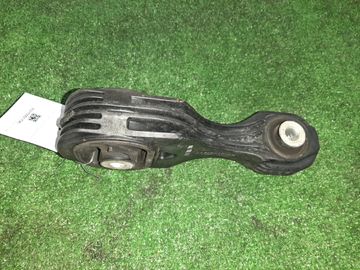 ПОДУШКА ДВС НА HONDA FIT GP5 LEB