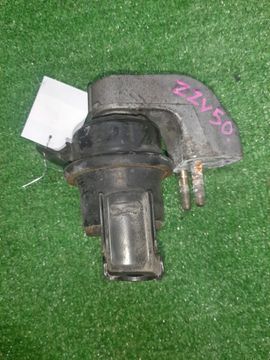 ПОДУШКА ДВС НА TOYOTA VISTA ZZV50 1ZZ-FE