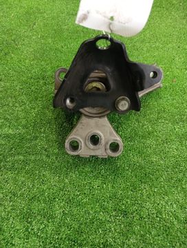 ПОДУШКА ДВС НА HONDA CROSSROAD RT3 R20A