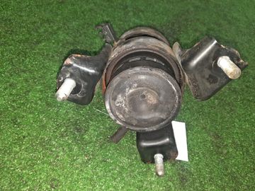 ПОДУШКА ДВС НА TOYOTA HARRIER GSU35W 2GR-FE