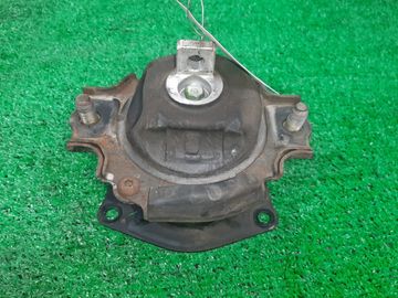 ПОДУШКА ДВС НА HONDA INSPIRE UC1 J30A