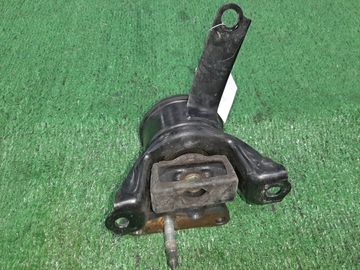 ПОДУШКА ДВС НА TOYOTA CALDINA ST210 3S-FE