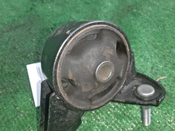 ПОДУШКА ДВС НА TOYOTA COROLLA LEVIN AE111 4A-FE