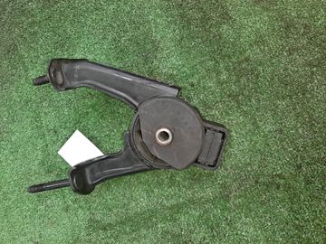 ПОДУШКА ДВС НА TOYOTA COROLLA NZE121 1NZ-FE